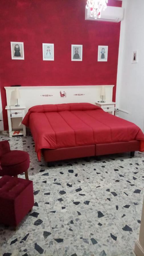 مبيت وإفطار Oschiri Sa Rosa E Su Trapperi المظهر الخارجي الصورة